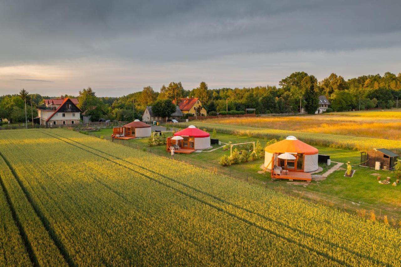 Izera Glamping Adults - Luksusowe Jurty&Spa Gajowka  المظهر الخارجي الصورة