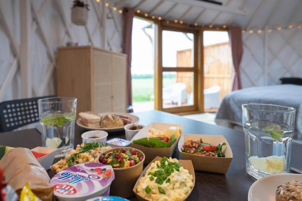 Izera Glamping Adults - Luksusowe Jurty&Spa Gajowka  المظهر الخارجي الصورة
