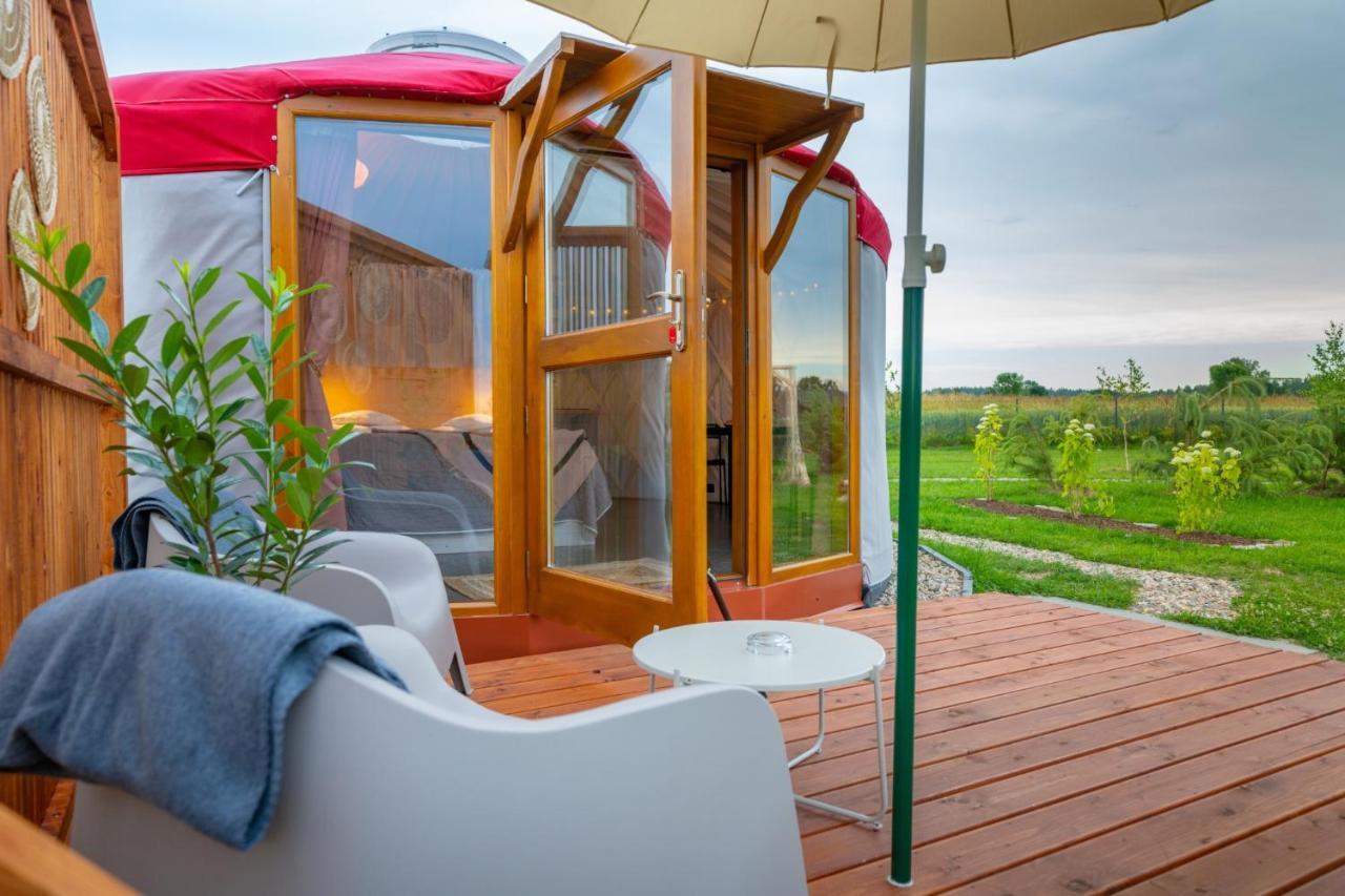 Izera Glamping Adults - Luksusowe Jurty&Spa Gajowka  المظهر الخارجي الصورة