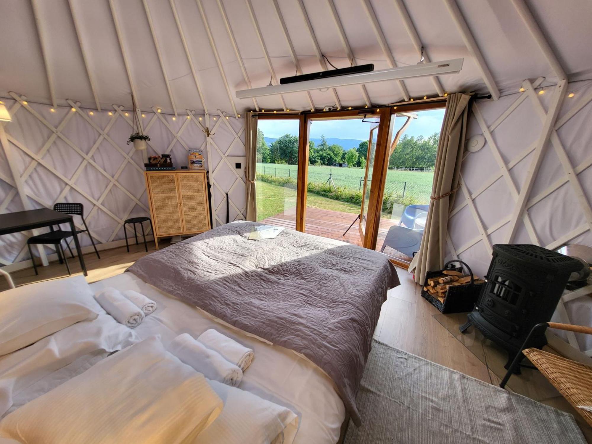 Izera Glamping Adults - Luksusowe Jurty&Spa Gajowka  المظهر الخارجي الصورة